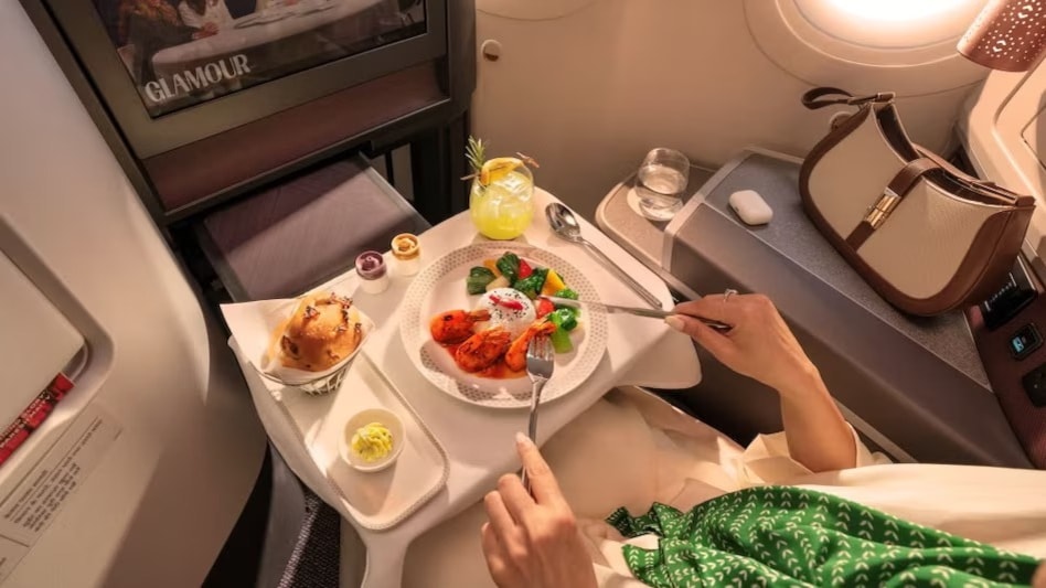 Air India запустила новую услугу в бизнес-классе: ресторанное обслуживание в полете