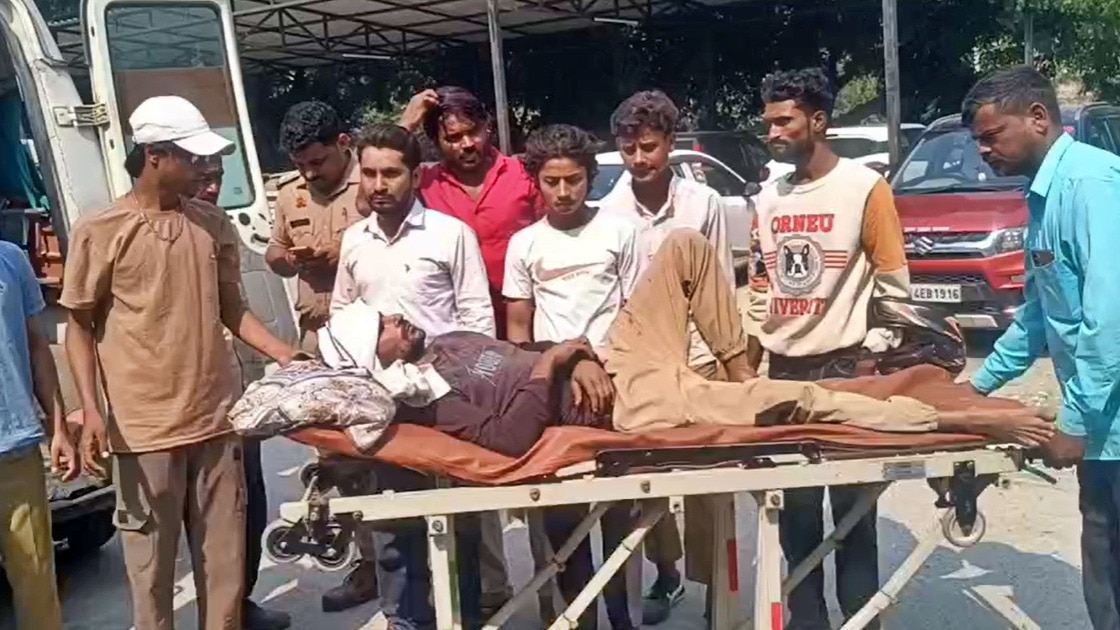 बागपत कॉलेज में हुए बवाल में कई छात्र घायल (Photo- Screengrab) 