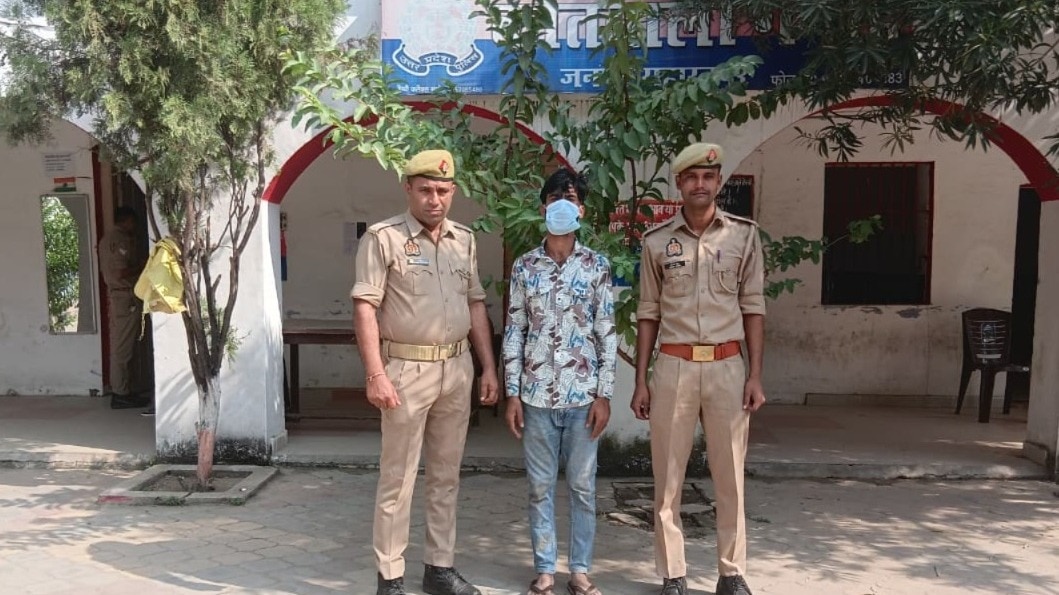 शादी के बाद धर्म परिवर्तन के दबाव का आरोप. (Photo: Screengrab)