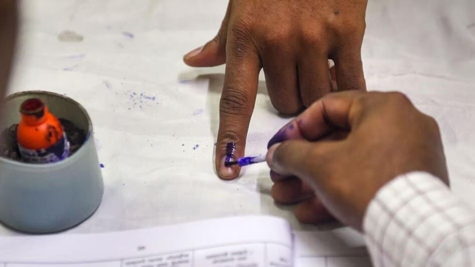 Repoll at Three Booths in Agra
