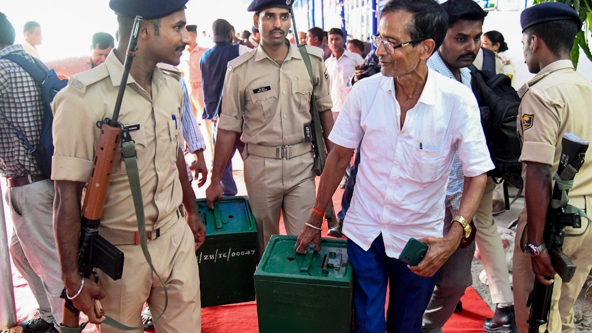 देवेंद्र प्रताप सिंह ने मतगणना कर्मियों को किया आगाह. (PTI Photo for representation)