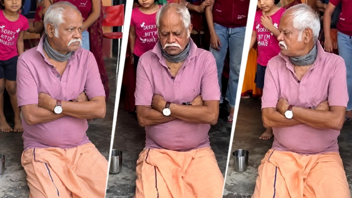 गांव के बरामदे में लुंगी पहन जमीन पर बैठे संजय मिश्रा. (Photo: Screengrab)