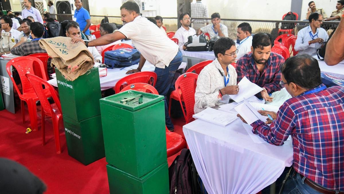 एमएलसी चुनाव मतगणना प्रक्रिया (Photo-ITG)