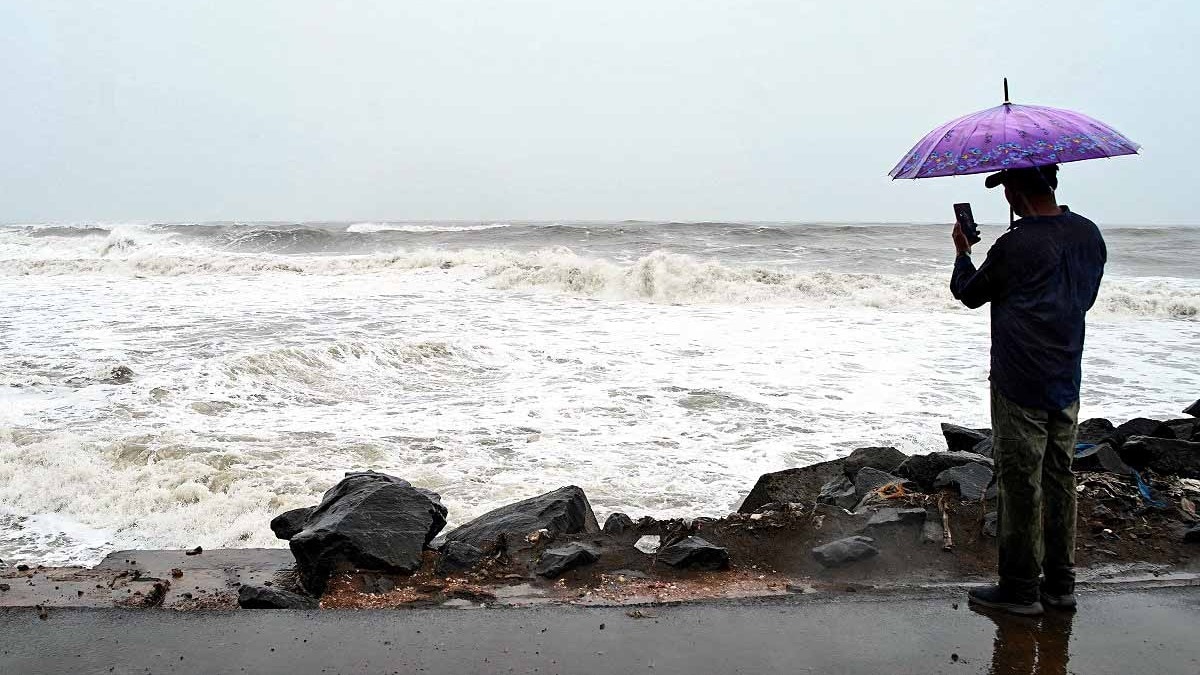 Cyclone Arnab Landfall