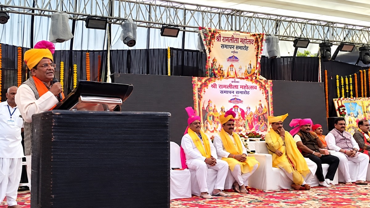 आष्टा विधायक गोपाल सिंह का वीडियो वायरल हो रहा है