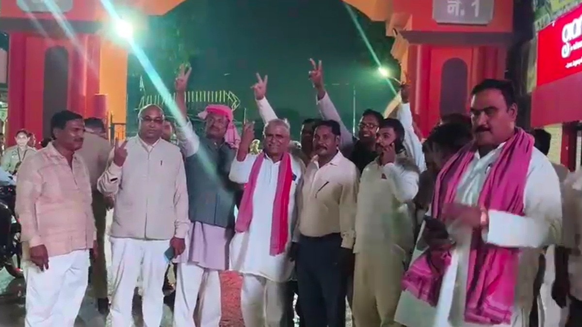 एमएलसी चुनाव को उत्तर प्रदेश में विधानसभा चुनाव से पहले सेमीफाइनल के रूप में देखा जा सकता है. (Photo: Screengrabs)