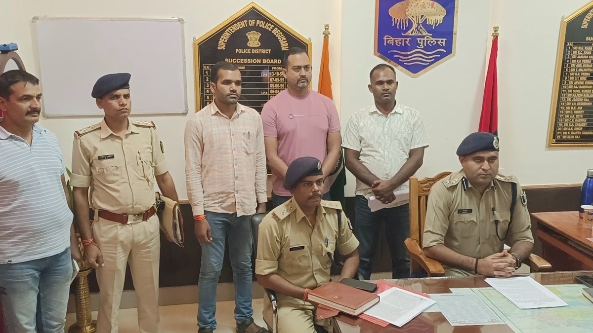 पुलिस गिरफ्त में आरोपी बदमाश. (Photo: ITG)