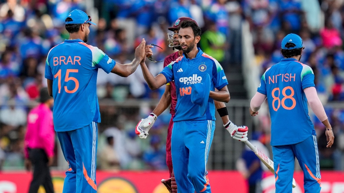 न्यूजीलैंड में वनडे सीरीज से पहले बाहर हूुए प्रसिद्ध कृष्णा!  (Photo: PTI)