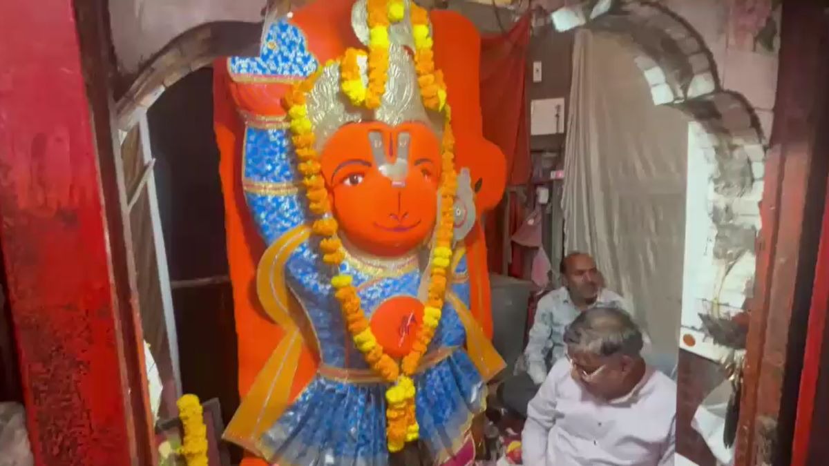 करीब 170 साल पुराना है हनुमान मंदिर. (Photo: Screengrab)