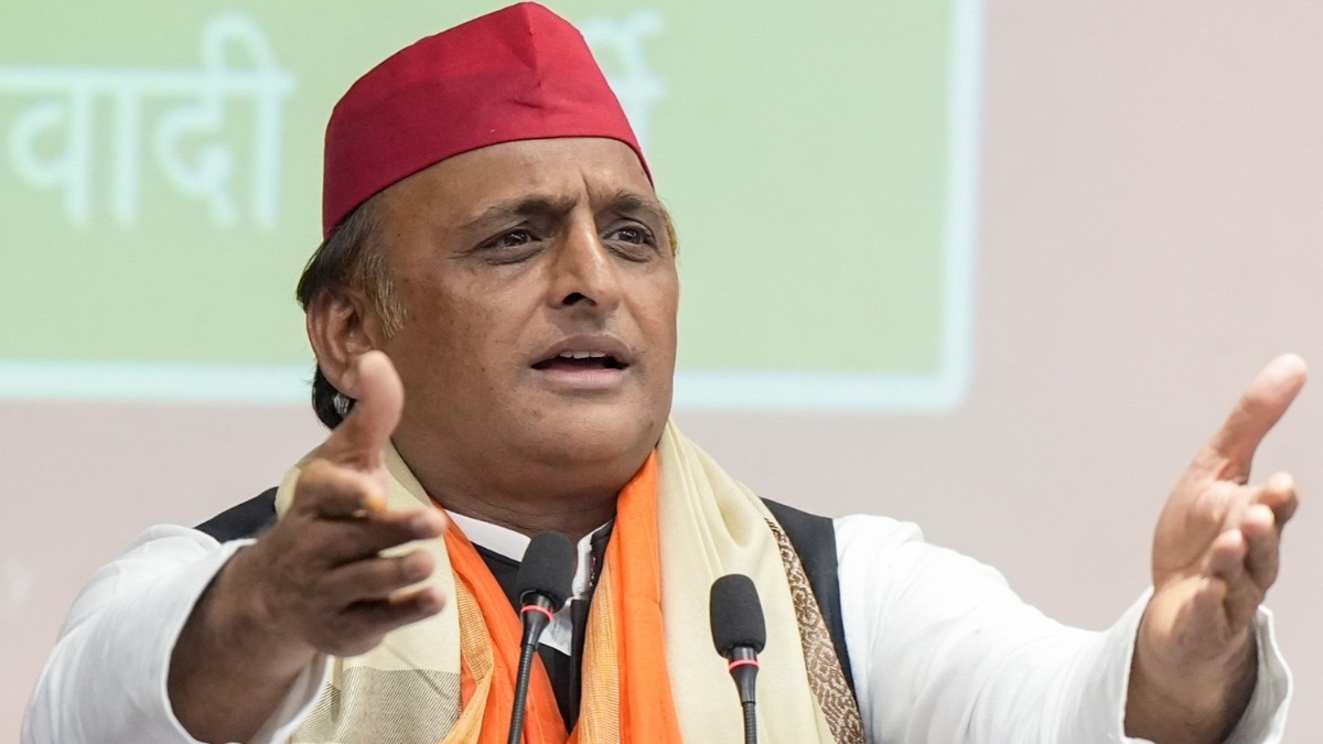 MLC चुनाव में कई सीटों पर जीत के बाद अखिलेश यादव ने प्रेस कॉन्फ्रेंस की. (File Photo-PTI)