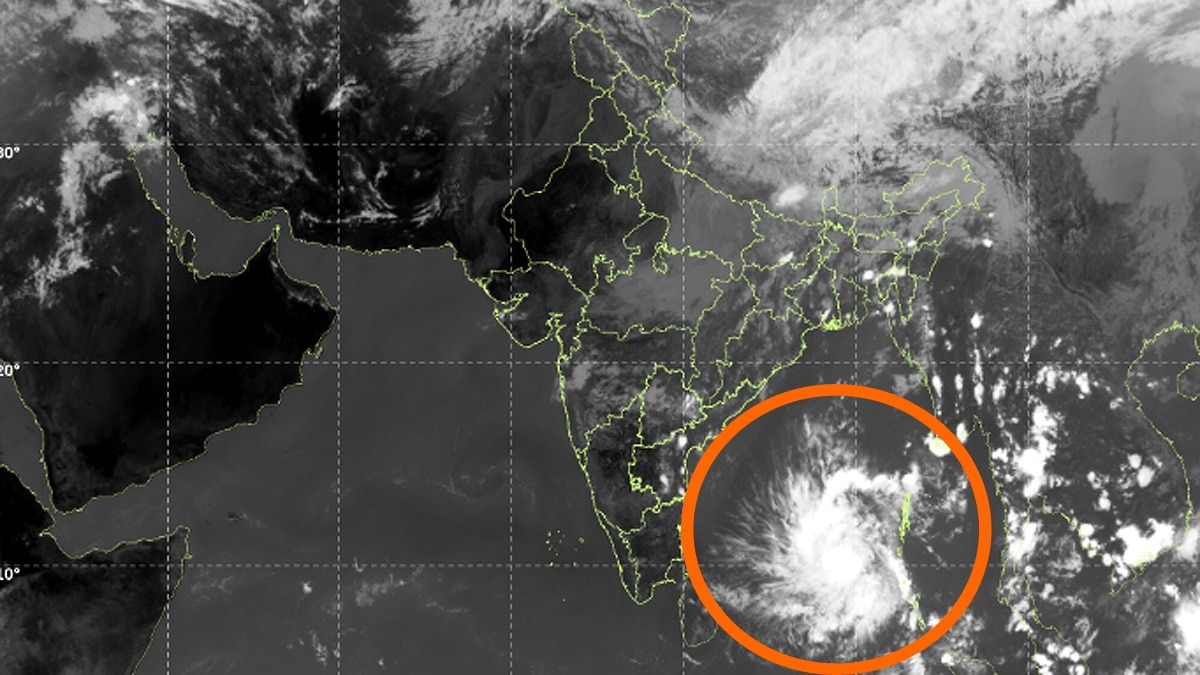 फिर आ सकता है चक्रवाती तूफान, बंगाल की खाड़ी में मचल रहा समंदर