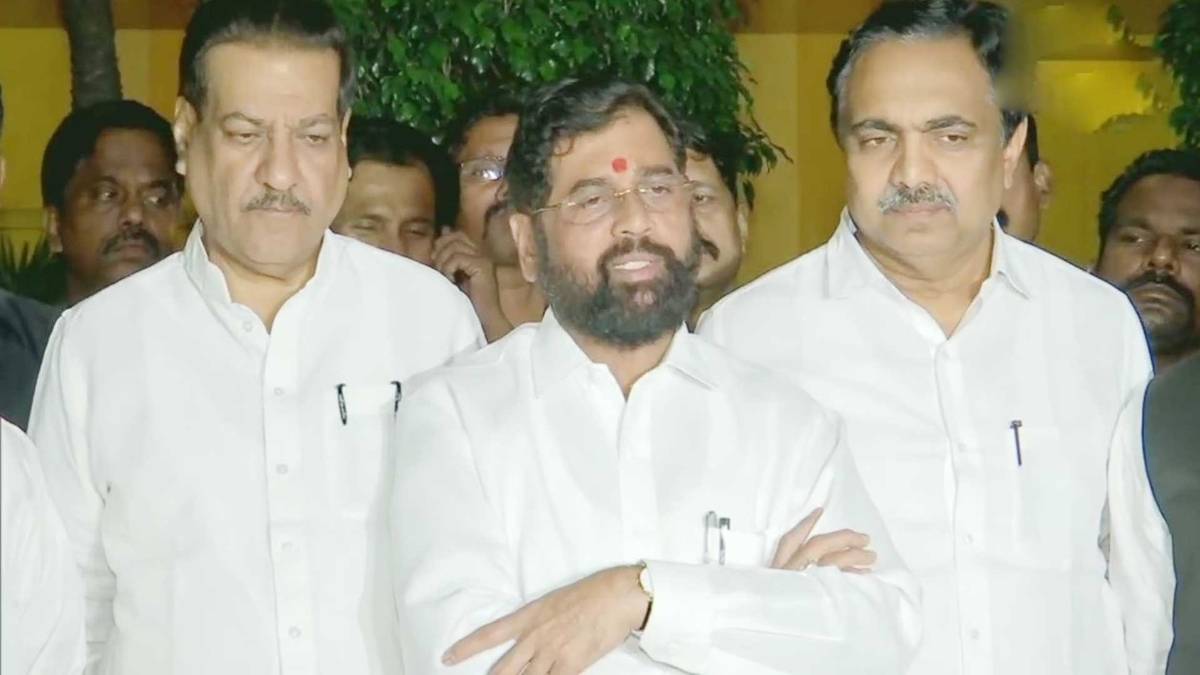 तीनों दलों ने की साझा प्रेस कॉन्फ्रेंस (फोटो-ANI)