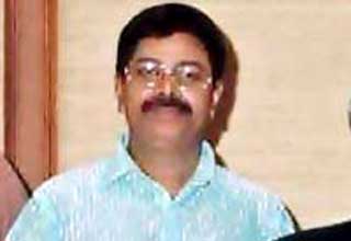 सुधाकर बोकड़े साजन फिल्‍म के निर्माता