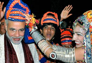 नरेंद्र मोदी