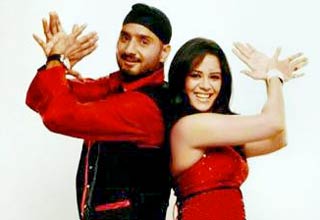 हरभजन और मोना सिंह