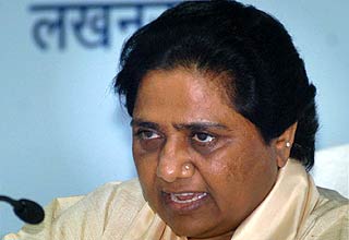 उत्‍तर प्रदेश की मुख्‍यमंत्री मायावती