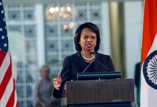 अमेरिका की विदेश मंत्री कोंडोलिजा राइस