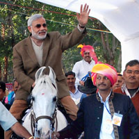 नरेंद्र मोदी