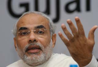 नरेंद्र मोदी