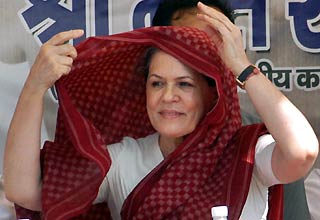 सोनिया गांधी