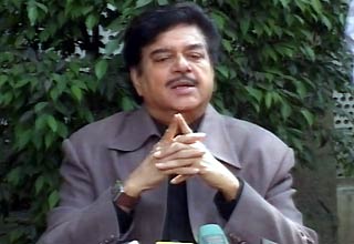 शत्रुघ्‍न सिन्‍हा