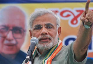 नरेंद्र मोदी