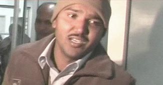 मारे गए सुरक्षाकर्मी के परिजन