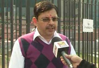 नियमों का पालन कराने वाले एमसीडी ने तोड़े नियम