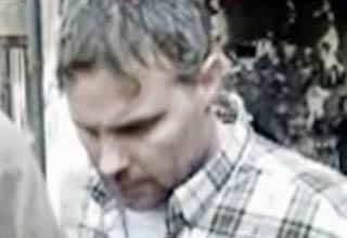 रेमंड डेविस की रिहाई के लिए पाकिस्‍तान पर दबाव