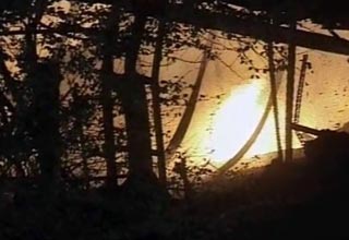 मुंबई में प्लास्टिक फैक्ट्री में आग