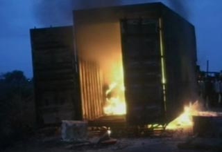 टैंकर ने तीर्थयात्रियों को कुचला