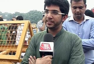 आदित्य ठाकरे