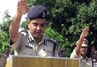 पुलिस परेड