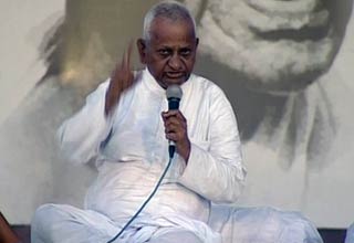 अन्ना हजारे