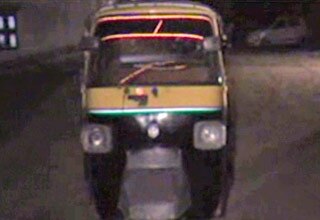 ऑटो में अपराधी