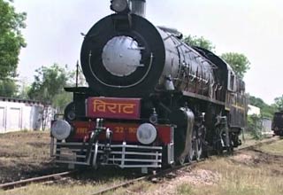 रेल रिजर्वेशन की वेबसाइट ठप