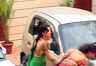 सास बहू और बेटियां