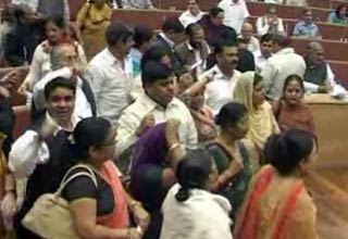 कांग्रेसी पार्षदों ने लगाया इल्‍जाम