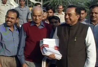 सुब्रह्मण्‍यम स्वामी