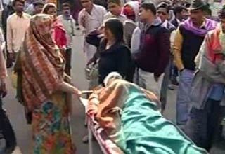 बेहाल मरीज