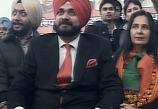 नवजोत सिंह सिद्धू और उनकी पत्‍नी