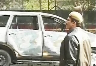 ब्लास्ट में सुराग