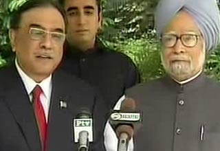 आसिफ अली जरदारी और मनमोहन सिंह