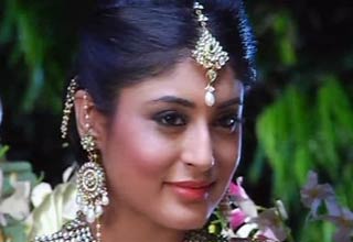 सास बहू और बेटियां