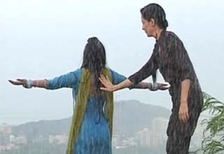 सास बहू और बेटियां