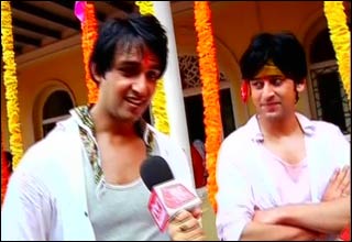 सास बहू और बेटियां