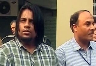 गिरफ्त में ठग