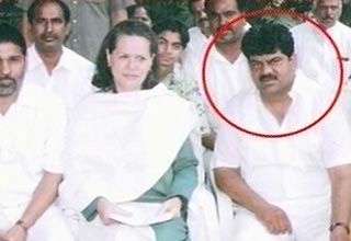 सोनिया गांधी के साथ जगदीश शर्मा