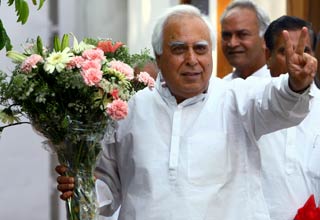 कपिल सिब्‍बल