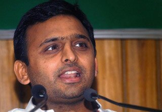 अखिलेश यादव